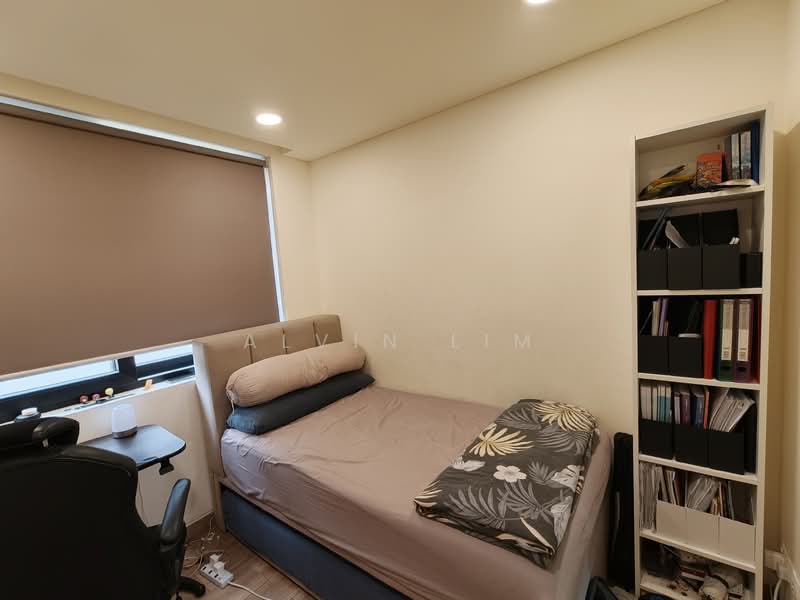 Sixth Avenue Centre, 805 Bukit Timah Road, 2 Bedrooms, 732 sqft, Apartment For Rent, by Alvin Lim, 500149560 - Bedroom - PropertyGuru.com.sg