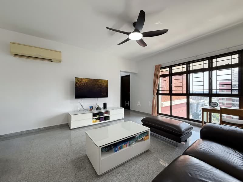 74A Redhill Road, 74A Redhill Road, 3 Bedrooms, 1,076 sqft, HDB Flat For Sale, by David Chandra, 500149563 - Living Room - PropertyGuru.com.sg
