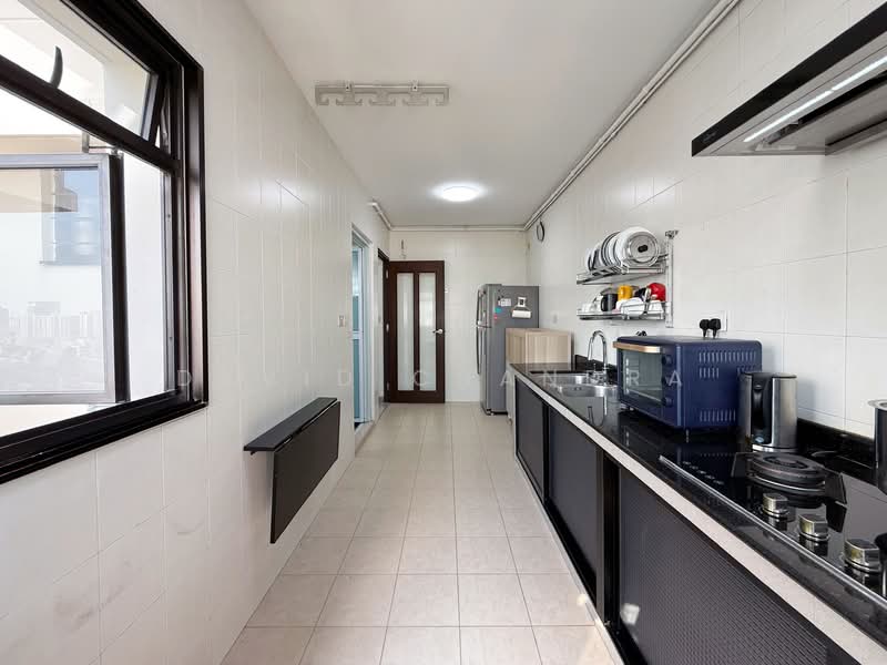 74A Redhill Road, 74A Redhill Road, 3 Bedrooms, 1,076 sqft, HDB Flat For Sale, by David Chandra, 500149563 - Kitchen - PropertyGuru.com.sg