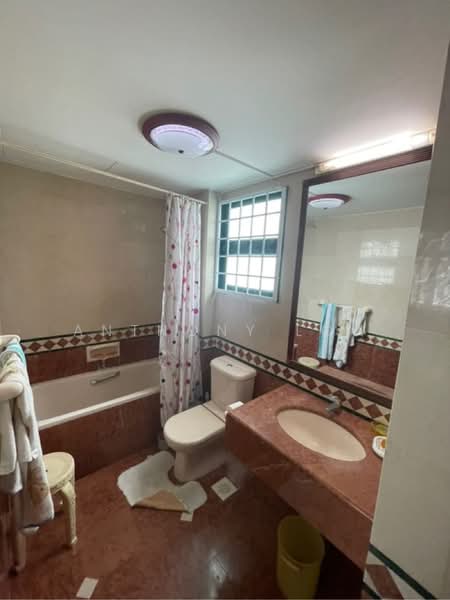 Hillview Green, 61 Hume Avenue, 2 Bedrooms, 1,001 sqft, Condominium For Sale, by Anthony Low, 500149565 - PropertyGuru.com.sg