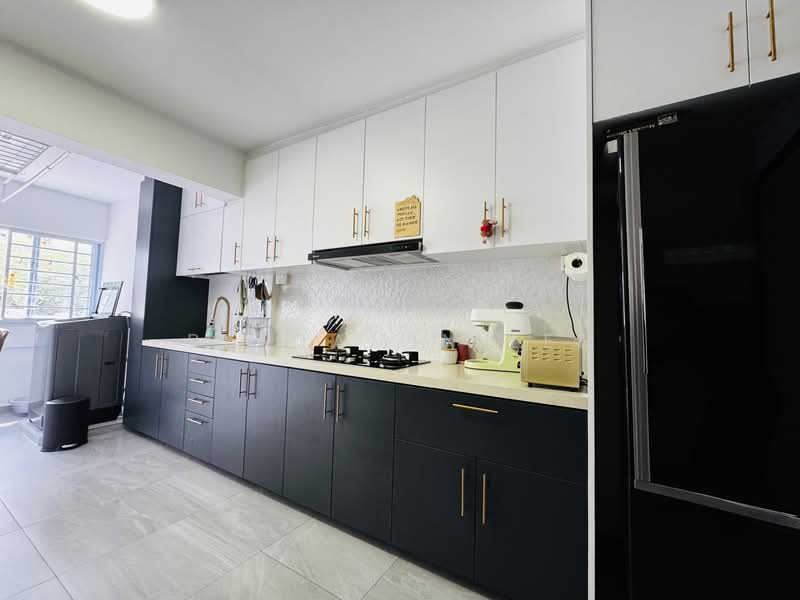 269 Tampines Street 21, 269 Tampines Street 21, 3 Bedrooms, 1,119 sqft, HDB Flat For Sale, by Benjamin Lee, 500149566 - Kitchen - PropertyGuru.com.sg