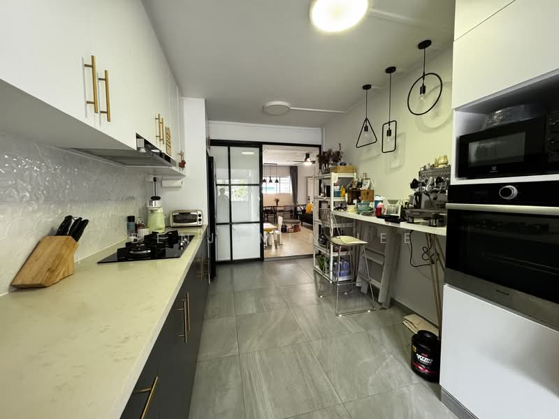 269 Tampines Street 21, 269 Tampines Street 21, 3 Bedrooms, 1,119 sqft, HDB Flat For Sale, by Benjamin Lee, 500149566 - Kitchen - PropertyGuru.com.sg