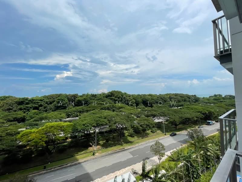 Seaside Residences, 10 Siglap Link, 1 Bedroom, 560 sqft, Apartment For Sale, by Anthony Low, 500149567 - PropertyGuru.com.sg