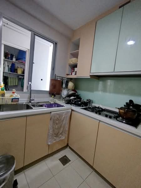 Poshgrove East, 333 East Coast Road, 3 Bedrooms, 1,238 sqft, Condominium For Rent, by Olga Romanova, 500149573 - Kitchen - PropertyGuru.com.sg