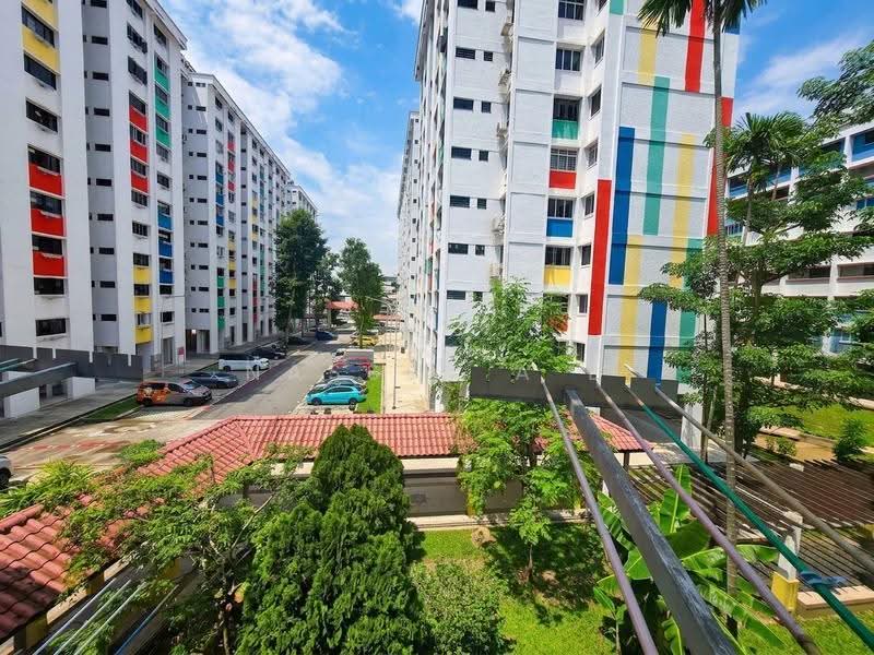 711 Yishun Avenue 5, 711 Yishun Avenue 5, Sembawang / Yishun, 2 Bedrooms, 721 sqft, HDB Flat For Sale, by Nasser A L, 500149590 - PropertyGuru.com.sg