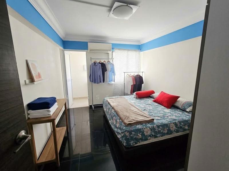 711 Yishun Avenue 5, 711 Yishun Avenue 5, Sembawang / Yishun, 2 Bedrooms, 721 sqft, HDB Flat For Sale, by Nasser A L, 500149590 - Bedroom - PropertyGuru.com.sg