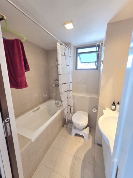 Pinnacle @ Duxton, 1 Cantonment Road, 3 Bedrooms, 1,023 sqft, HDB Flat For Sale, by Amy Zeng 房姐姐, 500149595 - Bathroom - PropertyGuru.com.sg