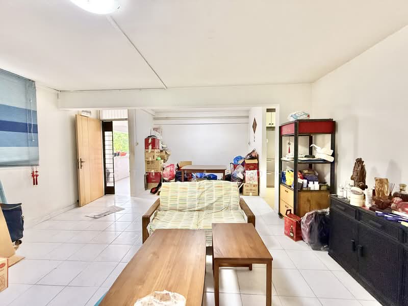 177 Bishan Street 13, 177 Bishan Street 13, 3 Bedrooms, 1,109 sqft, HDB Flat For Sale, by Stella Koh, 500149601 - Living Room - PropertyGuru.com.sg