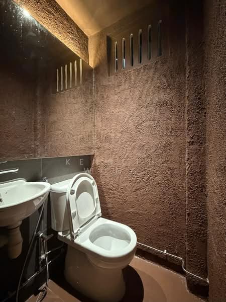 315 Jalan Besar, Jln Besar, Room Rental, 140 sqft, Walk-up Apartment For Rent, by Kenneth Wong, 500149603 - Bathroom - PropertyGuru.com.sg