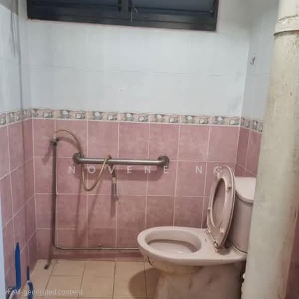 203 Marsiling Drive, 203 Marsiling Drive, 2 Bedrooms, 732 sqft, HDB Flat For Sale, by Novene Ng, 500149604 - Bathroom - PropertyGuru.com.sg