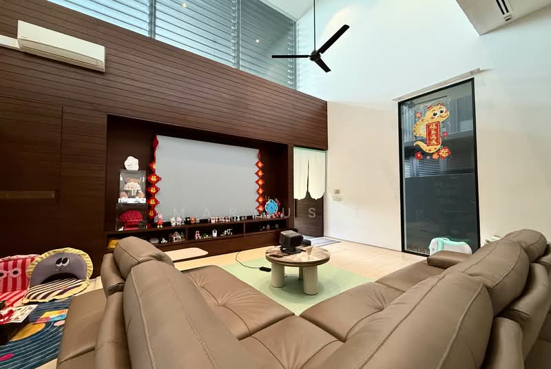 Frankel Avenue, Changi Road, Jalan Kembangan, Siglap Plain, Jln Senyum, , 5 Bedrooms, 4,364 sqft, Detached House For Sale, by Marcus T, 500149612 - Living Room - PropertyGuru.com.sg