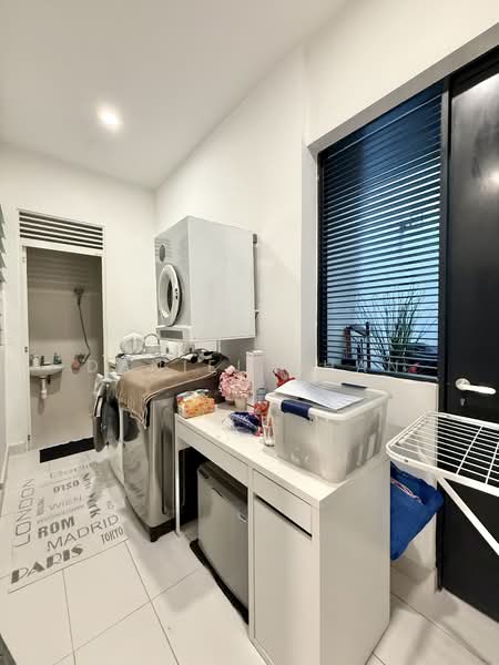 d'Leedon (Former Farrer Court), 11 Leedon Heights, 4 Bedrooms, 4,048 sqft, Condominium For Rent, by Daniel Chan, 500149631 - Interior - PropertyGuru.com.sg
