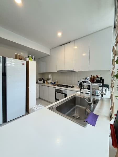 d'Leedon (Former Farrer Court), 11 Leedon Heights, 4 Bedrooms, 4,048 sqft, Condominium For Rent, by Daniel Chan, 500149631 - Kitchen - PropertyGuru.com.sg