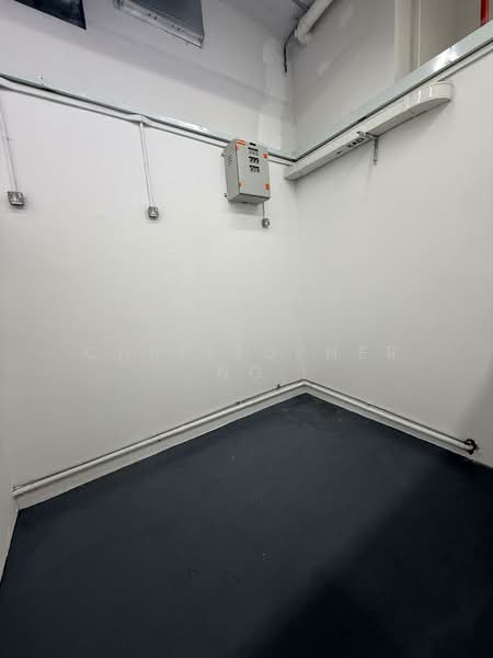 CT Foodchain, 200 Pandan Loop, 1,808 sqft, Factory / Workshop (B2) For Sale, by Christopher Ng, 500149632 - Interior - CommercialGuru.com.sg