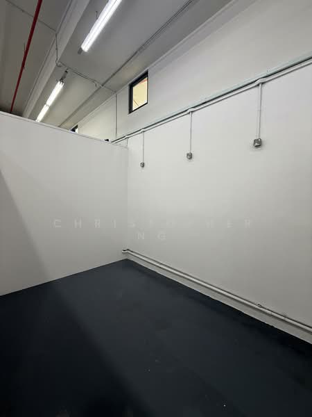 CT Foodchain, 200 Pandan Loop, 1,808 sqft, Factory / Workshop (B2) For Sale, by Christopher Ng, 500149632 - Interior - CommercialGuru.com.sg
