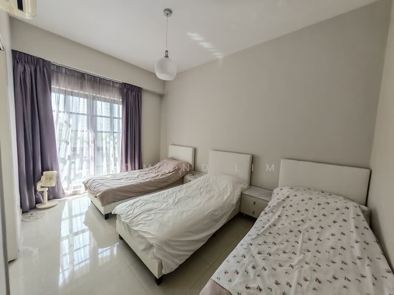 Chiltern Park, 131 Serangoon Avenue 3, 3 Bedrooms, 1,572 sqft, Condominium For Rent, by Edmund Lim, 500149633 - Bedroom - PropertyGuru.com.sg