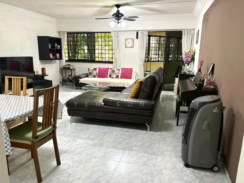 288G Bukit Batok Street 25, 288G Bukit Batok Street 25, 3 Bedrooms, 1,292 sqft, HDB Flat For Sale, by Nguyen Son Minh, 500149637 - Living Room - PropertyGuru.com.sg