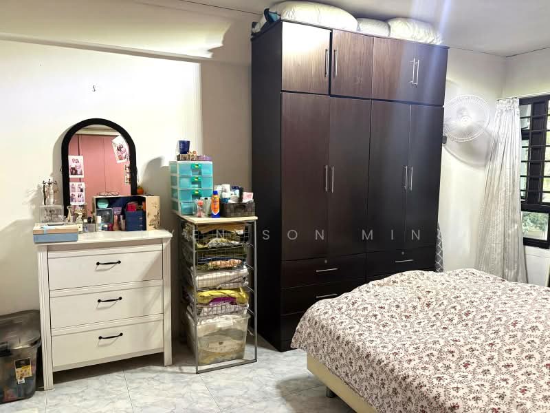 288G Bukit Batok Street 25, 288G Bukit Batok Street 25, 3 Bedrooms, 1,292 sqft, HDB Flat For Sale, by Nguyen Son Minh, 500149637 - Bedroom - PropertyGuru.com.sg