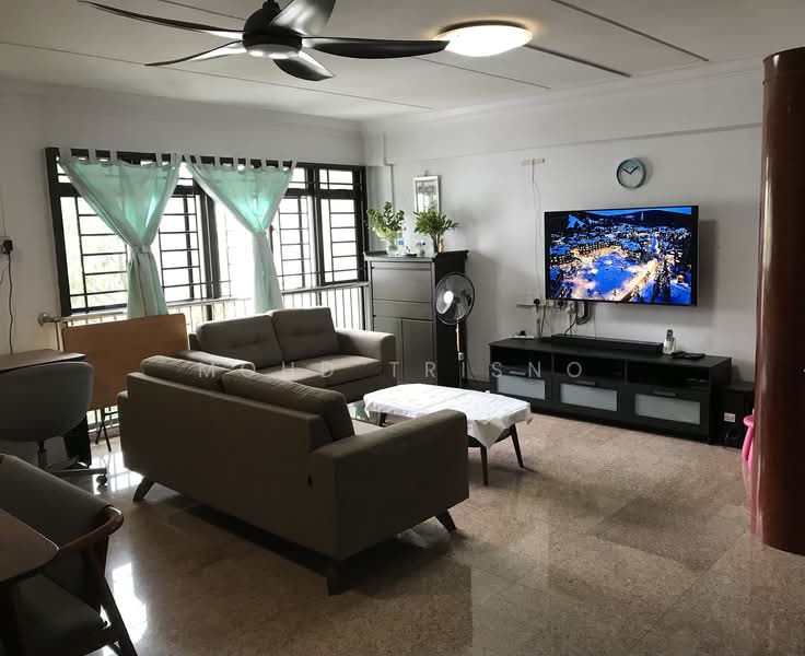 663B Jurong West Street 65, 663B Jurong West Street 65, 3 Bedrooms, 1,184 sqft, HDB Flat For Rent, by Mohd Trisno, 500149650 - Living Room - PropertyGuru.com.sg