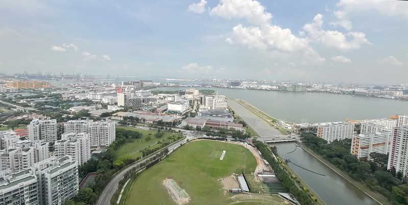 Twin VEW, 93 West Coast Vale, 3 Bedrooms, 1,055 sqft, Condominium For Sale, by Adel Goh 吴慧芬, 500149656 - Exterior - PropertyGuru.com.sg