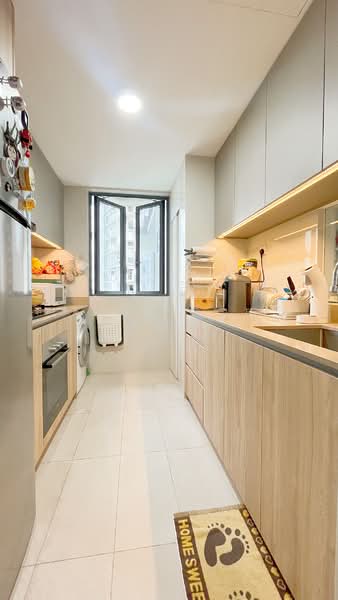 Twin VEW, 93 West Coast Vale, 3 Bedrooms, 1,055 sqft, Condominium For Sale, by Adel Goh 吴慧芬, 500149656 - Kitchen - PropertyGuru.com.sg