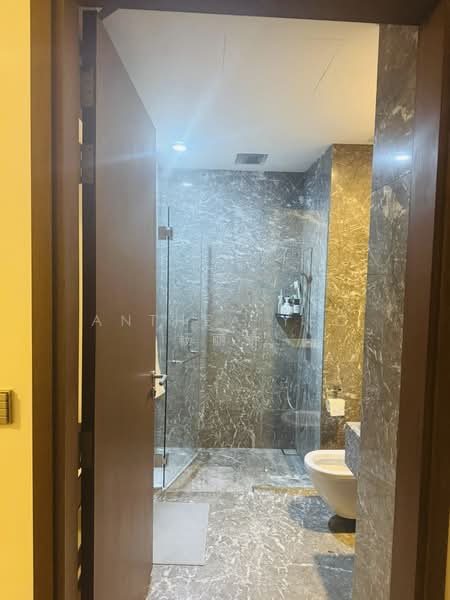 Espada, 48 Saint Thomas Walk, 1 Bedroom, 344 sqft, Condominium For Rent, by Anthea Yeo 杨丽娇, 500149657 - Bathroom - PropertyGuru.com.sg
