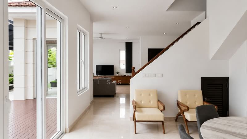 Detached with Wide Frontage of 13m Within Exclusive Bungalow Zoning 1km to MGS, Holland Green, Jalan Lim Tai See, Holland Grove View, Bukit Timah, Holland Road, 5 Bedrooms, 4,318 sqft, Detached House For Sale, by Marissa Soh, 500149664 - Living Room - PropertyGuru.com.sg