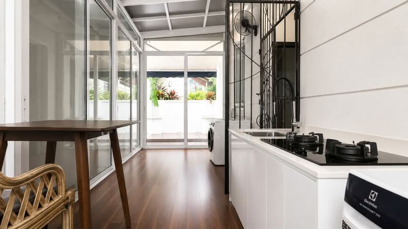 Detached with Wide Frontage of 13m Within Exclusive Bungalow Zoning 1km to MGS, Holland Green, Jalan Lim Tai See, Holland Grove View, Bukit Timah, Holland Road, 5 Bedrooms, 4,318 sqft, Detached House For Sale, by Marissa Soh, 500149664 - Wet Kitchen / Yard - PropertyGuru.com.sg
