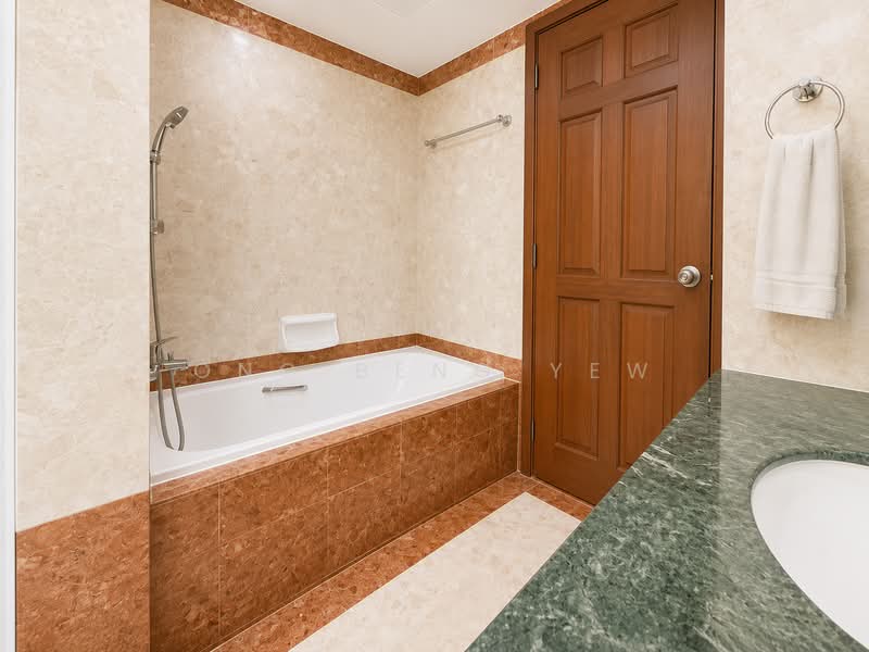 The Springbloom, 145 Serangoon Avenue 3, 3 Bedrooms, 1,539 sqft, Condominium For Sale, by Ong Beng Yew, 500149671 - Bathroom - PropertyGuru.com.sg