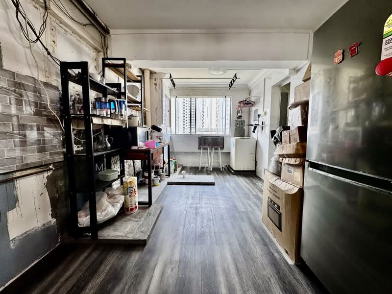 3 Saint George's Road, 3 Saint George's Road, Balestier / Toa Payoh, 2 Bedrooms, 635 sqft, HDB Flat For Sale, by Muhd Farhan, 500149672 - Kitchen - PropertyGuru.com.sg