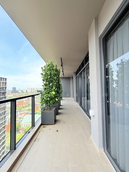 Tembusu Grand, 94 Jalan Tembusu, 5 Bedrooms, 2,691 sqft, Condominium For Sale, by Jonathan Tan, 500149675 - Balcony - PropertyGuru.com.sg