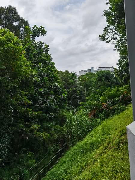 305 Clementi Avenue 4, 305 Clementi Avenue 4, 2 Bedrooms, 883 sqft, HDB Flat For Sale, by Ruth Madeline Lim, 500149676 - Exterior - PropertyGuru.com.sg