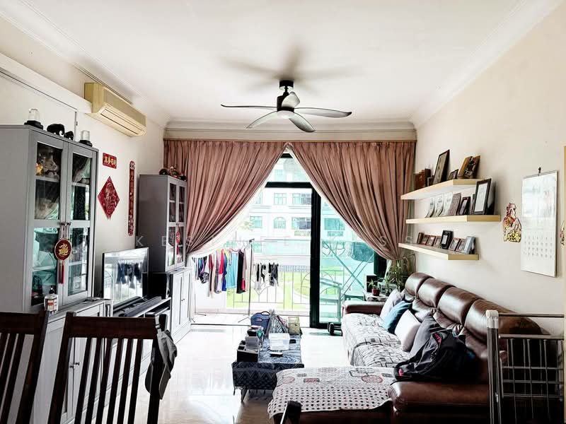 Hillview Green, 67 Hume Avenue, 3 Bedrooms, 1,281 sqft, Condominium For Sale, by Kesinee Kess, 500149681 - Living Room - PropertyGuru.com.sg