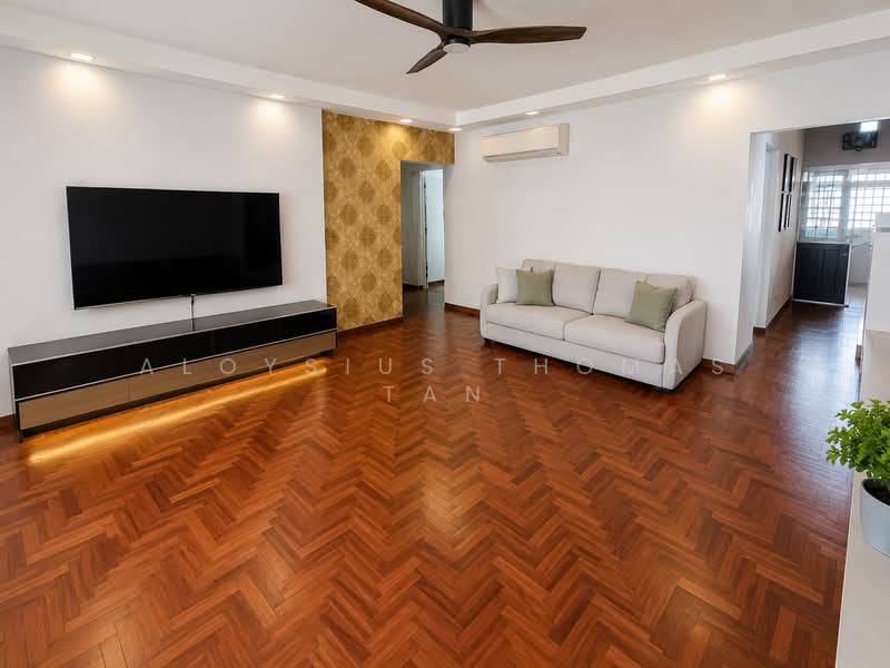 111 Bukit Purmei Road, 111 Bukit Purmei Road, 3 Bedrooms, 1,119 sqft, HDB Flat For Sale, by Aloysius Thomas Tan, 500149713 - Living Room - PropertyGuru.com.sg