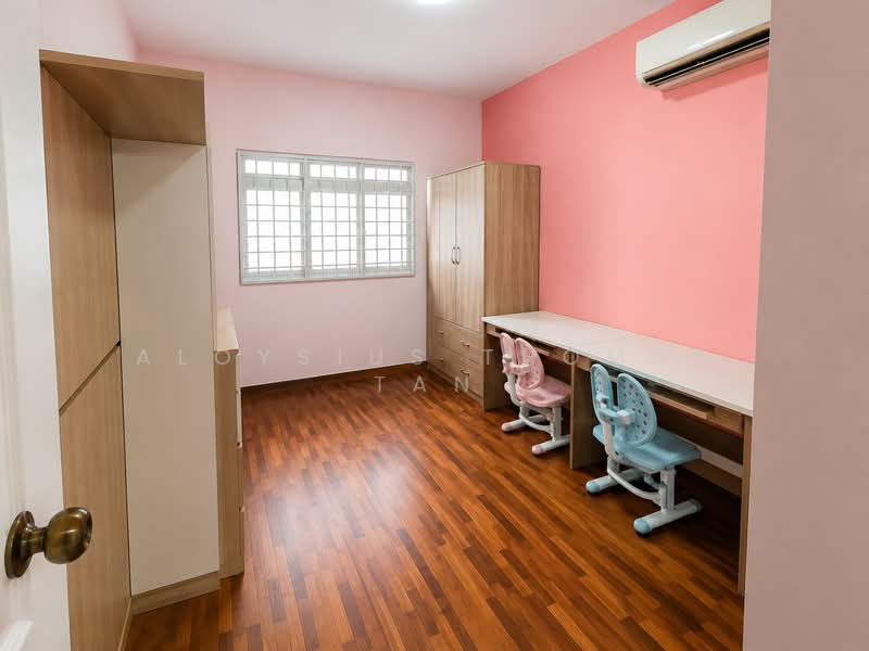 111 Bukit Purmei Road, 111 Bukit Purmei Road, 3 Bedrooms, 1,119 sqft, HDB Flat For Sale, by Aloysius Thomas Tan, 500149713 - Study - PropertyGuru.com.sg