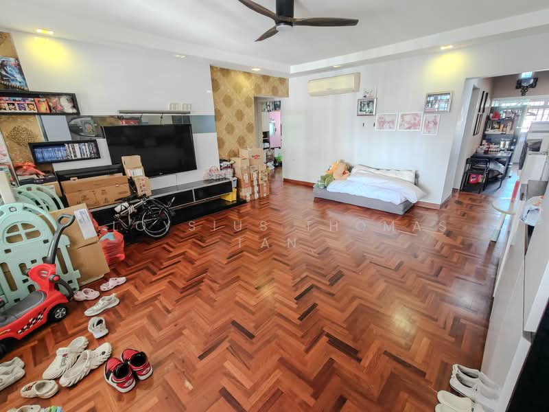 111 Bukit Purmei Road, 111 Bukit Purmei Road, 3 Bedrooms, 1,119 sqft, HDB Flat For Sale, by Aloysius Thomas Tan, 500149713 - Living Room - PropertyGuru.com.sg