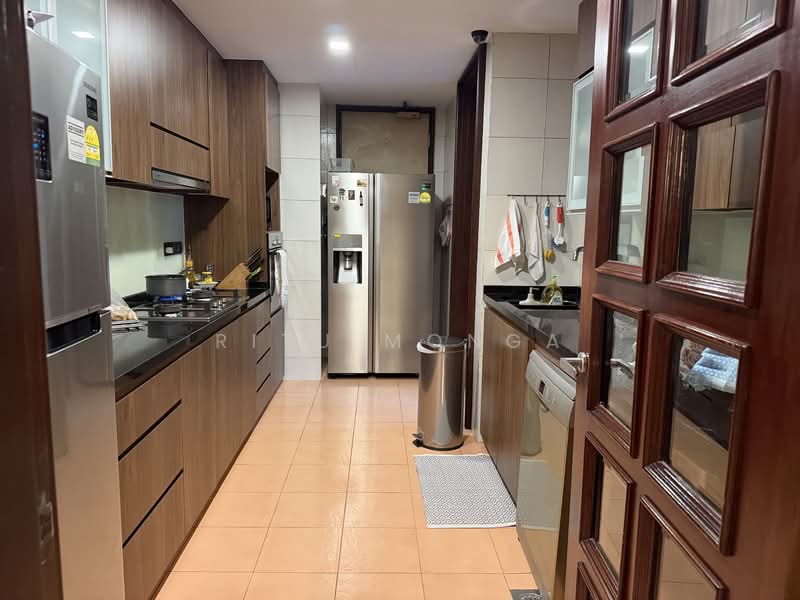 Pebble Bay, 130 Tanjong Rhu Road, 4 Bedrooms, 2,788 sqft, Condominium For Sale, by Ritu Monga, 500149714 - Kitchen - PropertyGuru.com.sg