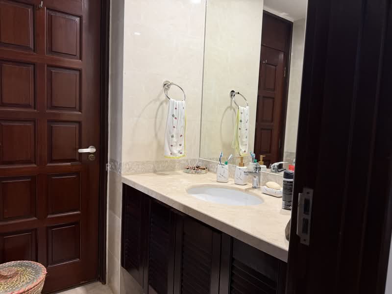 Pebble Bay, 130 Tanjong Rhu Road, 4 Bedrooms, 2,788 sqft, Condominium For Sale, by Ritu Monga, 500149714 - Bathroom - PropertyGuru.com.sg