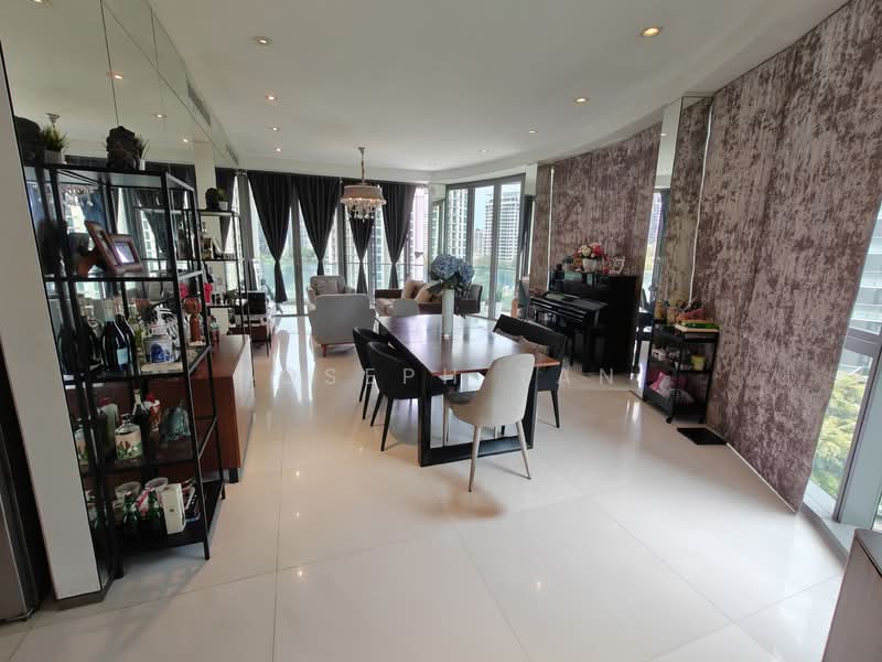 Cliveden at Grange, 100 Grange Road, 3 Bedrooms, 2,153 sqft, Condominium For Sale, by Joseph Tan, 500149720 - Living Room - PropertyGuru.com.sg