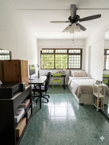 476 Sembawang Drive, 476 Sembawang Drive, 3 Bedrooms, 969 sqft, HDB Flat For Sale, by Miko Xiao, 500149729 - Bedroom - PropertyGuru.com.sg