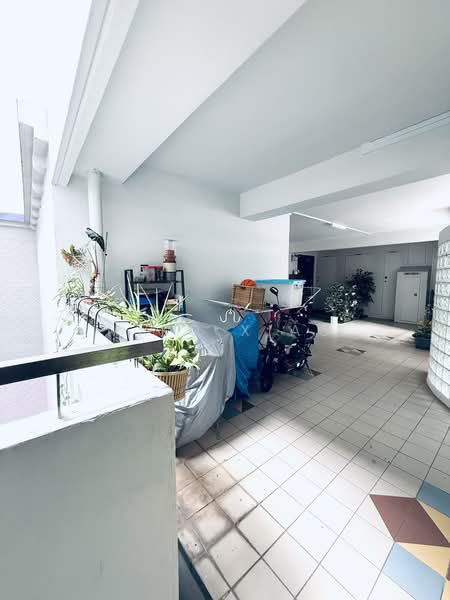 476 Sembawang Drive, 476 Sembawang Drive, 3 Bedrooms, 969 sqft, HDB Flat For Sale, by Miko Xiao, 500149729 - Corridor - PropertyGuru.com.sg