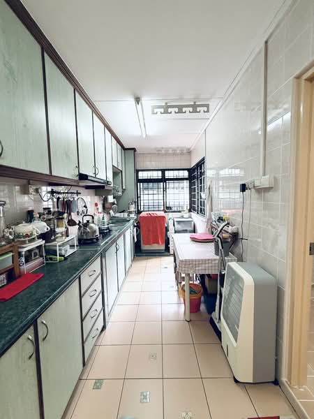 476 Sembawang Drive, 476 Sembawang Drive, 3 Bedrooms, 969 sqft, HDB Flat For Sale, by Miko Xiao, 500149729 - Kitchen - PropertyGuru.com.sg