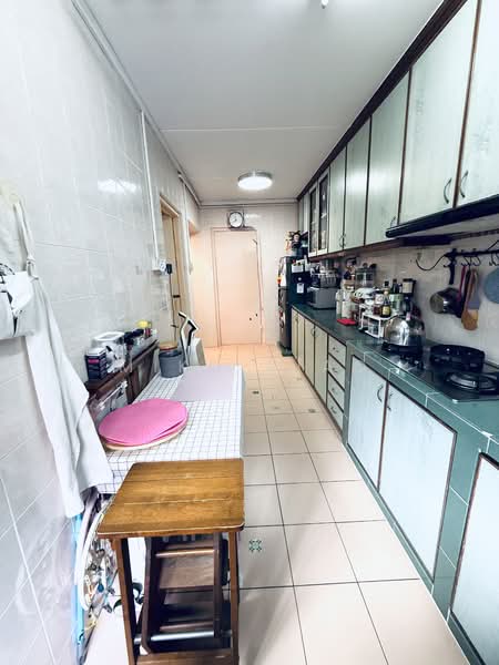 476 Sembawang Drive, 476 Sembawang Drive, 3 Bedrooms, 969 sqft, HDB Flat For Sale, by Miko Xiao, 500149729 - Kitchen - PropertyGuru.com.sg