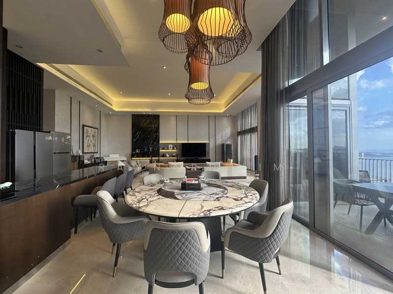 V on Shenton, 5 Shenton Way, 4 Bedrooms, 3,918 sqft, Condominium For Rent, by Raynard Lim, 500149735 - Living Room - PropertyGuru.com.sg
