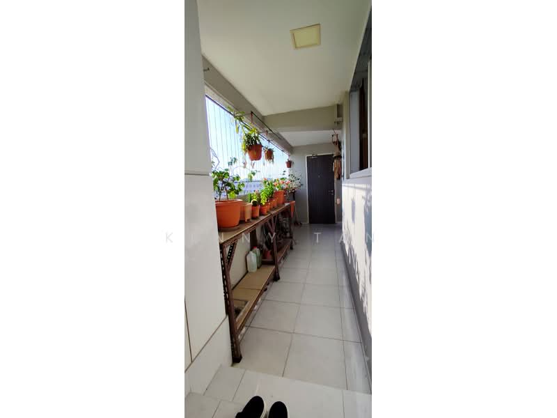 805 Woodlands Street 81, 805 Woodlands Street 81, 6 Bedrooms, 2,034 sqft, HDB Flat For Sale, by Kenny Tan, 500149737 - Balcony - PropertyGuru.com.sg