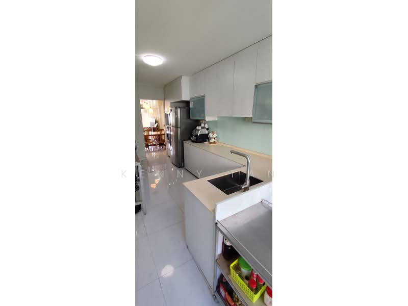 805 Woodlands Street 81, 805 Woodlands Street 81, 6 Bedrooms, 2,034 sqft, HDB Flat For Sale, by Kenny Tan, 500149737 - Kitchen - PropertyGuru.com.sg
