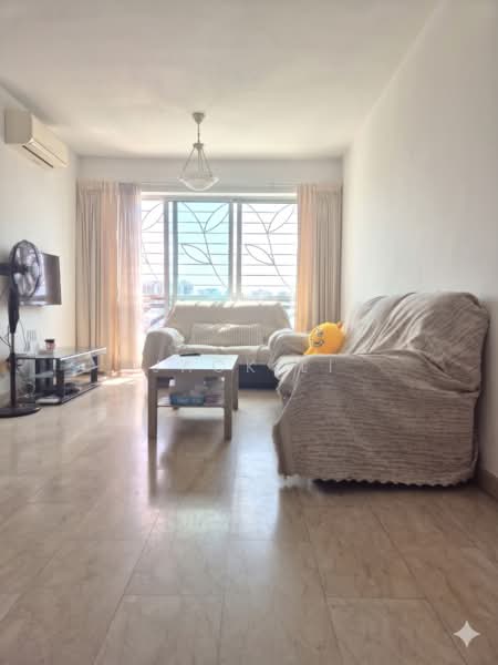 Guilin View, 20 Bukit Batok Street 52, 2 Bedrooms, 840 sqft, Condominium For Rent, by Jack Li, 500149740 - Living Room - PropertyGuru.com.sg