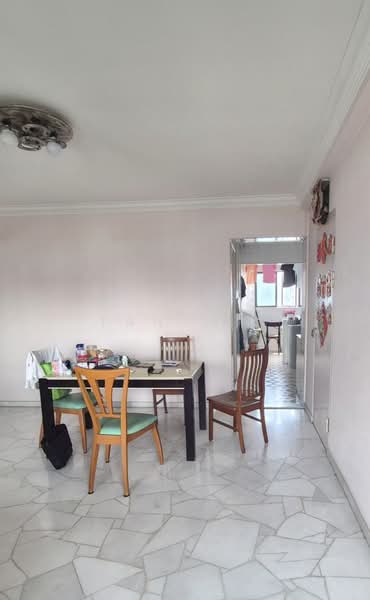 976 Hougang Street 91, 976 Hougang Street 91, 3 Bedrooms, 1,086 sqft, HDB Flat For Sale, by Tan J K, 500149747 - Dining Room - PropertyGuru.com.sg