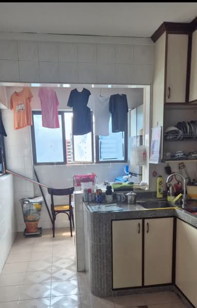 976 Hougang Street 91, 976 Hougang Street 91, 3 Bedrooms, 1,086 sqft, HDB Flat For Sale, by Tan J K, 500149747 - Kitchen - PropertyGuru.com.sg