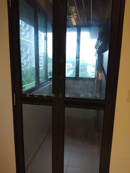 93 Dawson Road, 93 Dawson Road, 2 Bedrooms, 700 sqft, HDB Flat For Rent, by Ronnie Neo, 500149750 - Balcony - PropertyGuru.com.sg